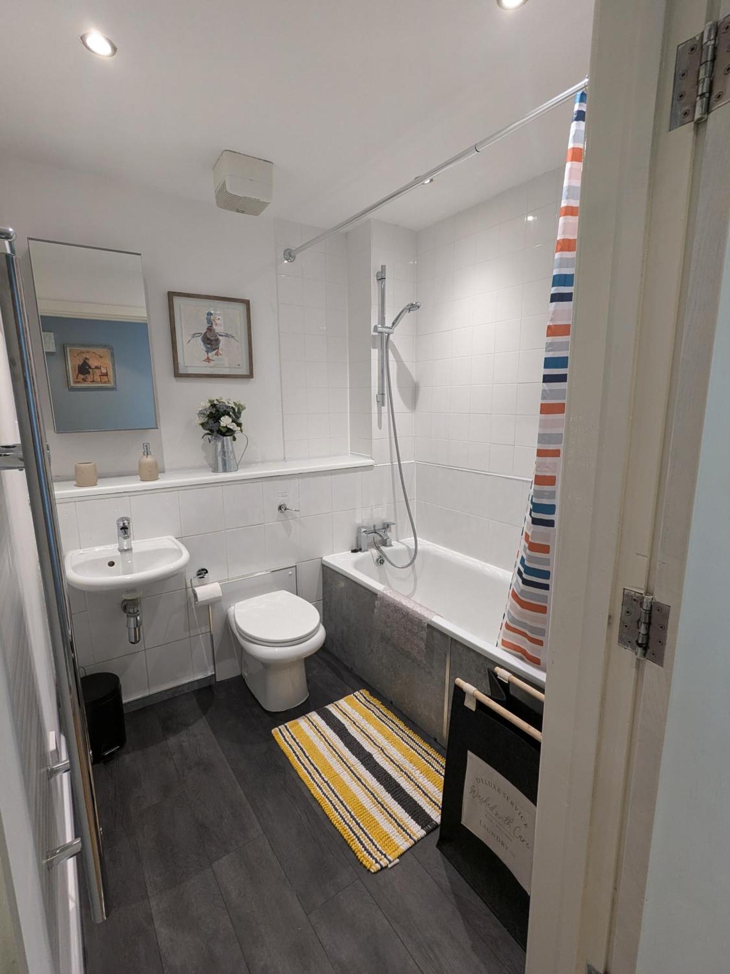 Stunning Modern Coventry City Centre Apartment Dış mekan fotoğraf